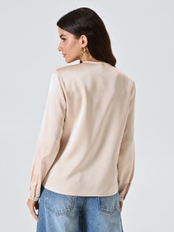 Beige Blouse with Knot det_3