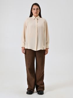 Curvy White Shirt det_1