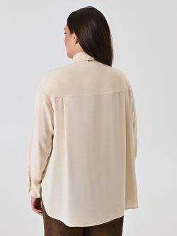 Curvy White Shirt det_3