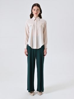 White Shirt with Utility Pockets det_1
