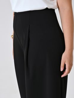 Curvy-Palazzo-Hose in Schwarz aus Cady in_i5