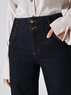 Jeans mit dunkler Waschung und weitem Bein in_i5