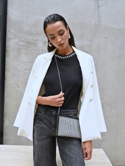 T-Shirt Nera con Girocollo Strass sp_e1