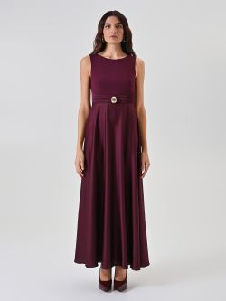 Vestido largo burdeos con aplique joya 1 Rinascimento Vestido largo burdeos con aplique joya det_1