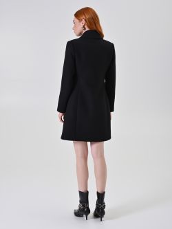 Cappotto Doppiopetto Nero con Bottoni Ricoperti det_3