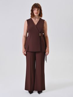 Curvy Brown Vest det_1