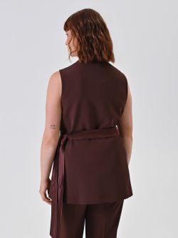 Curvy Brown Vest det_3