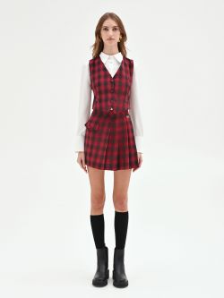 Red Tartan Vest det_1