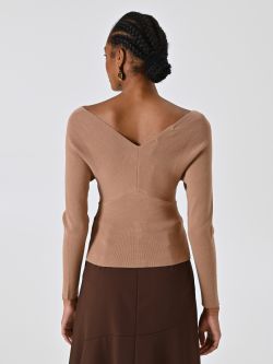 Camel V-neck Sweater det_3