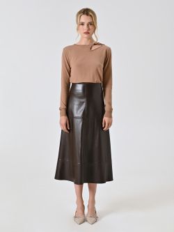 Maglia con Dettaglio Cut Out Cammello det_1