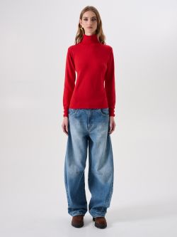 Czerwony golf z mieszanki wiskozy det_1