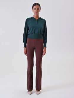 Polo vert en maille avec boutons recouverts de tissu det_1