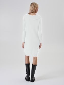 Robe pull cocon crème det_3