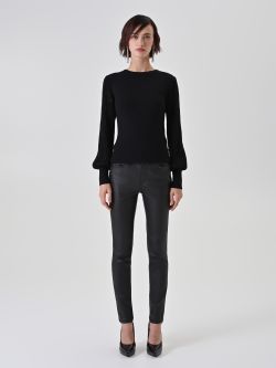 Maglia nera con maniche traforate det_1