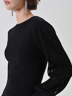 Maglia nera con maniche traforate in_i5