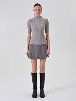 Maglia lupetto platino in lurex a costine det_1
