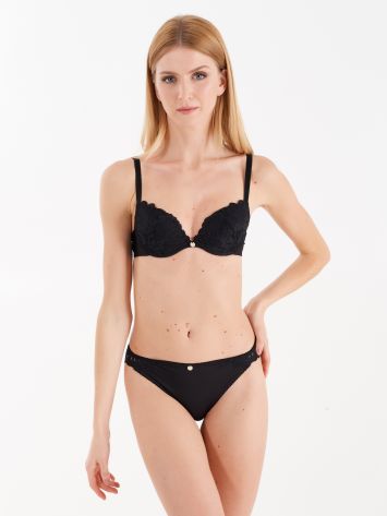 Verona Lace Push-up Bra Verona lace push-up bra, black Rinascimento