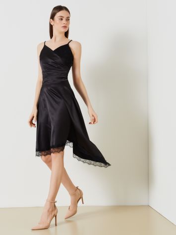 Midi-Kleid mit Spitzeneinfassung  Rinascimento