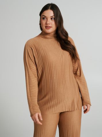 Curvy pleated turtleneck jumper  Rinascimento