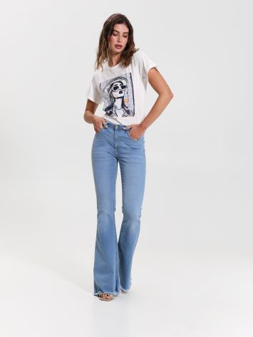 Flared Light Wash Jeans   Rinascimento