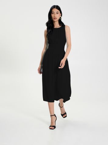Midi-Kleid aus Viskose ECOVERO® in Schwarz  Rinascimento