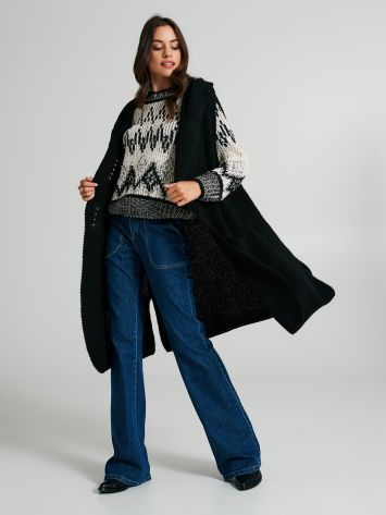 Long knitted waistcoat with hood   Rinascimento