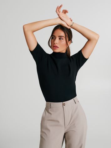 Short-sleeved turtleneck sweater   Rinascimento