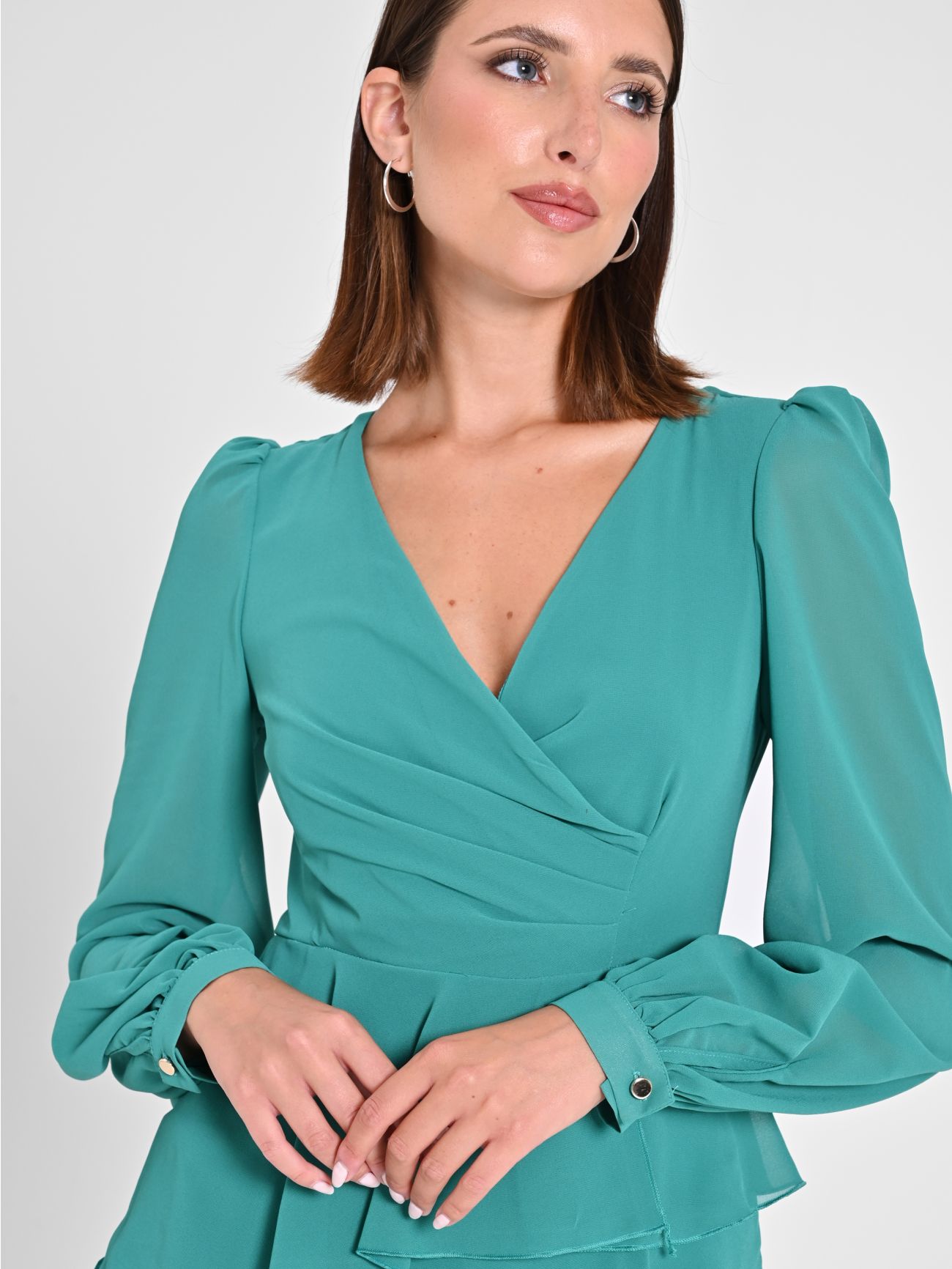 Robe vert jade a volants