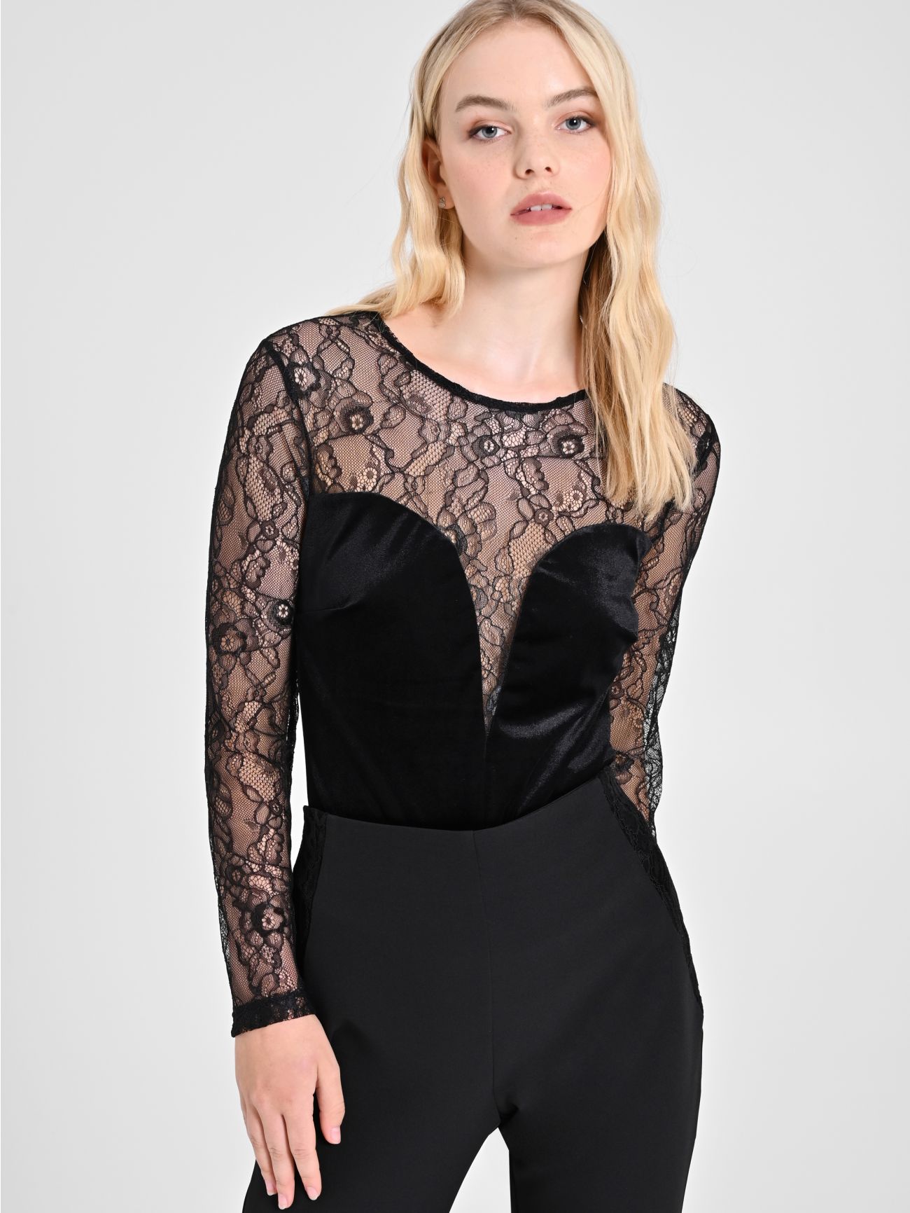 Rinascimento Body in Pizzo e Velluto Nero