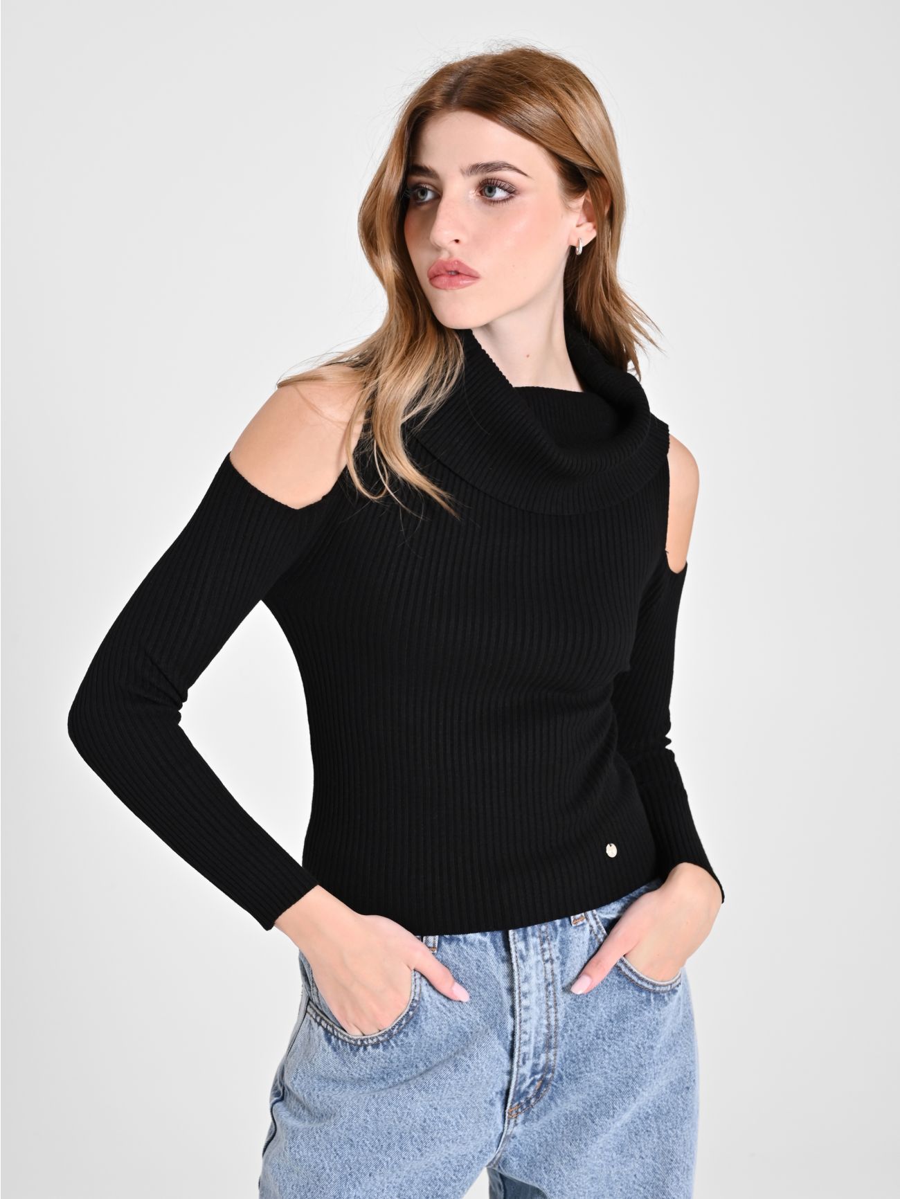 Rinascimento Maglioncino Cut-Out Nero