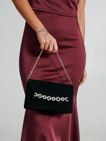 Clutch-Tasche mit Kettenapplikation