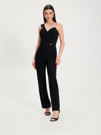 One-shoulder jumpsuit with chain 