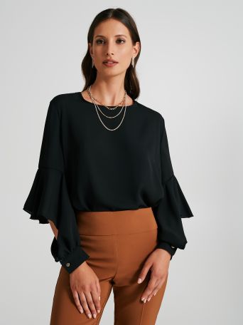 Blouse with cut-out detail on the sleeves