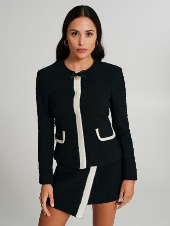 Woven matte jacket with contrasting edges