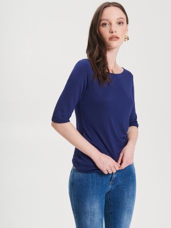 Slim-T-Shirt aus 100 % ECOVERO® Viskose in Blau
