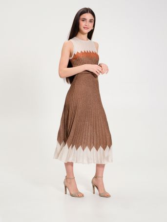 Falda plisada marrón con lúrex