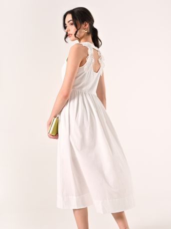 Abito Bianco con Inserti in Pizzo Macramé