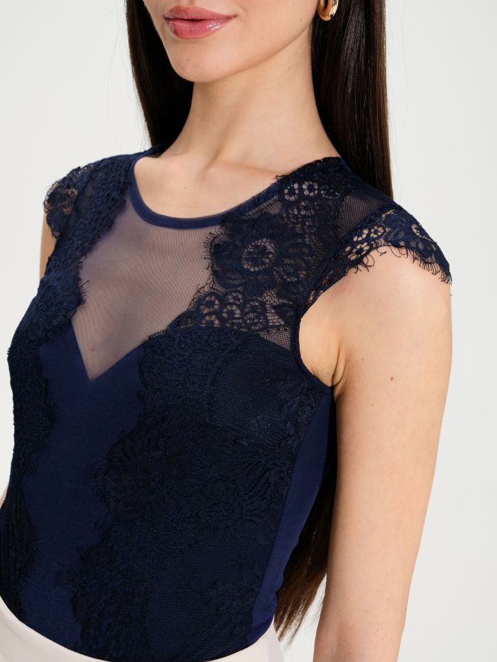 Lace bodysuit in_i5