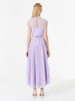 Robe Rinascimento atelier en dentelle et tulle Robe atelier en dentelle et tulle de couleur lilas Rinascimento