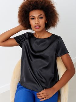 Black Satin T-shirt Boxy, t-shirt style blouse made in lightweight satin with clean lines. The t-shirt is ideal as an under jacket layer, or for adding a touch of shimmer to a casual look. The model is 1.73 cm tall and wears size S. The garment is completely made in Italy.  Rinascimento