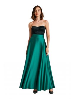 Long full skirt in satin.  Rinascimento