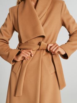 Long coat with belt   Rinascimento