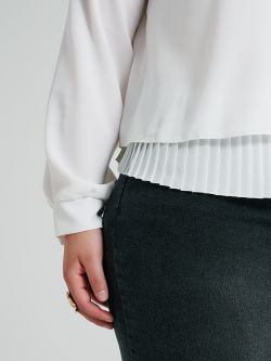 Curvy blouse with pleats  Rinascimento