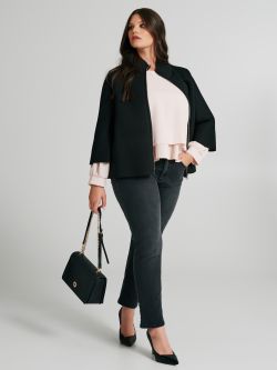 Petite cape curvy en néoprène doux.  Rinascimento