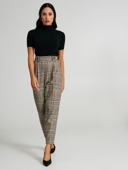 Plaid carrot fit trousers with pleats