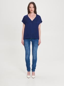 T-Shirt aus 100 % ECOVERO®-Viskose-Satin in Blau  Rinascimento