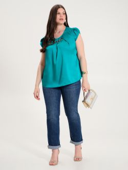 Curvy Blouse with Jewel Detail in_i7