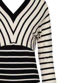 Pullover mit gestreiftem Ausschnitt   Rinascimento