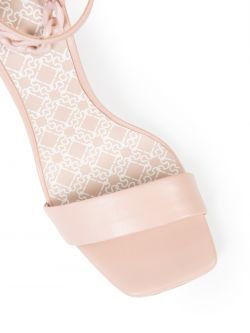 Sandals with chain in the same colour, powder pink Sandals with chain in the same colour, powder pink Rinascimento