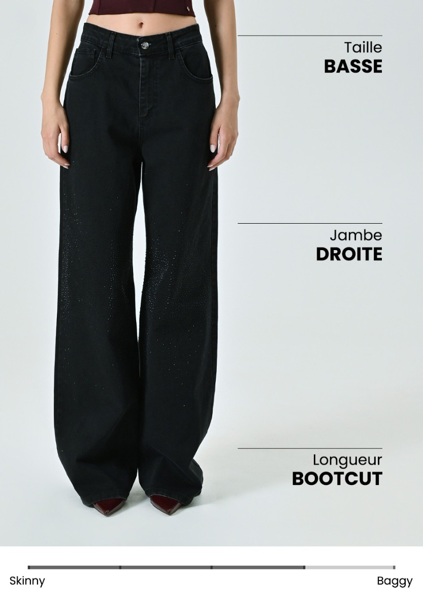 Jean droit noir avec micro-strass